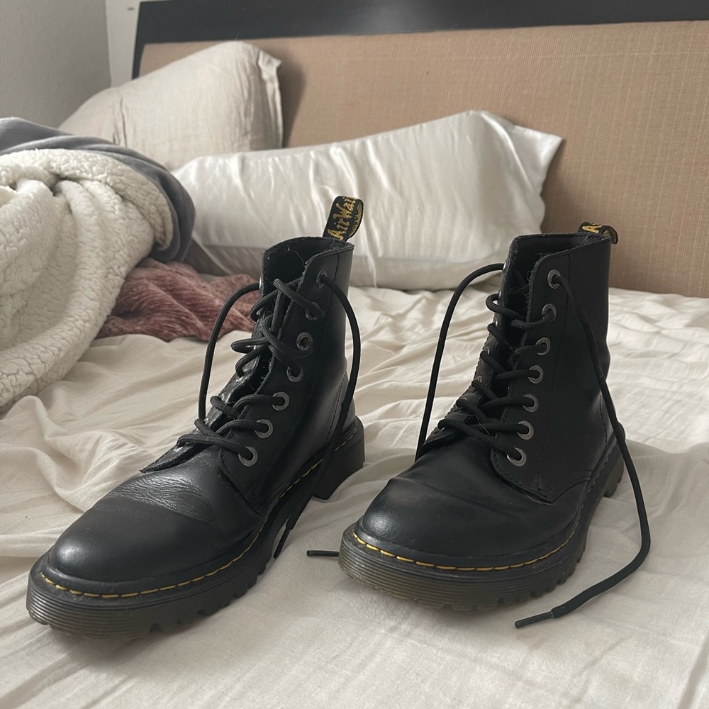 COPY - Dr Martens